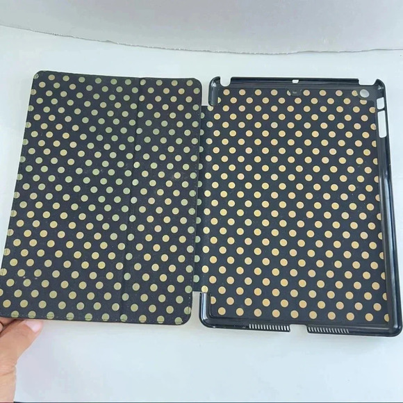 IPAD CASE IZAAK MIZRAHI GOLD TABLET  CASE - Picture 4 of 10